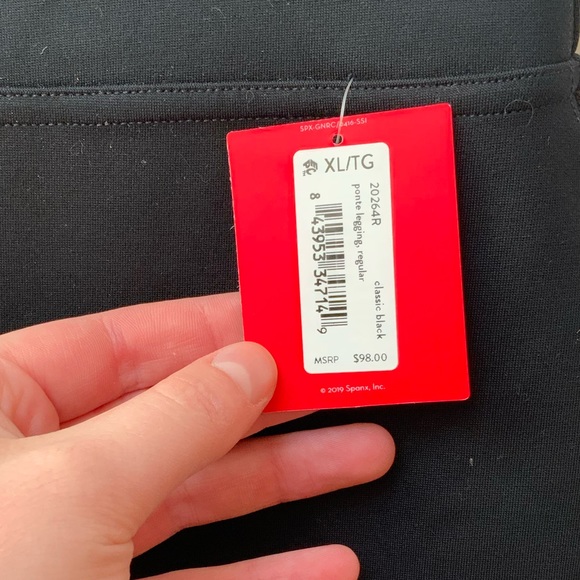 Spanx Pointe Leggings NWT - Picture 2 of 3